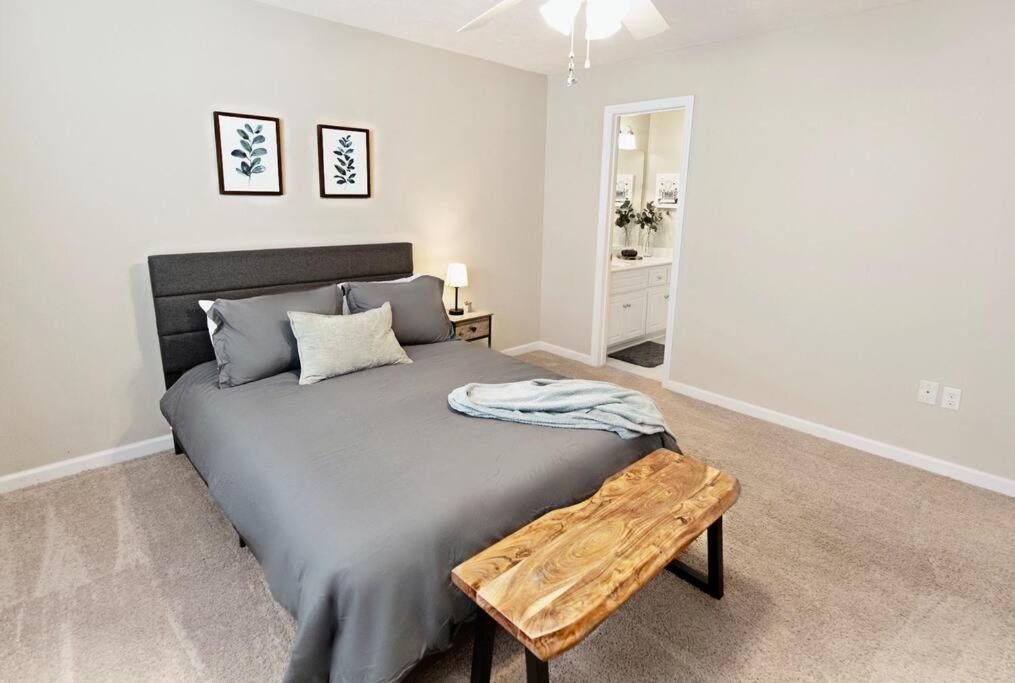 The Home Place & Prime Location Near I-20 Martinez Exterior foto